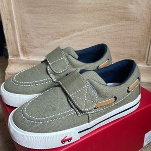 Brand new! See Kai Run size 11